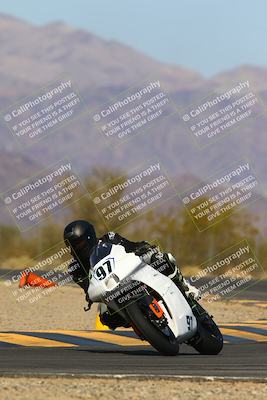 media/Mar-20-2025-Racers Edge (Thu) [[0731d8e3a1]]/2-B Group/Session 2 (Turn 7)/